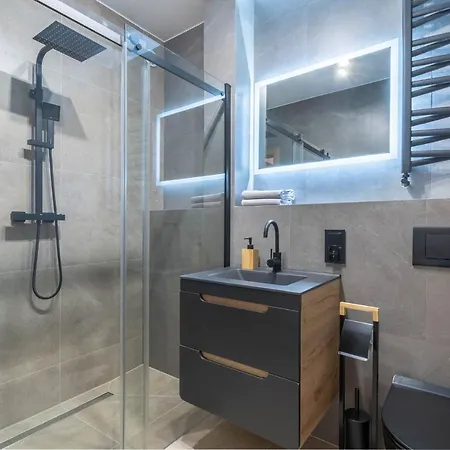 Posnania Parking Samodzielne Zameldowanie 24h Appartamento