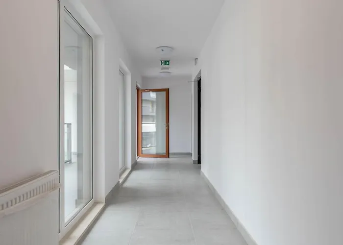 Posnania Parking Samodzielne Zameldowanie 24h *