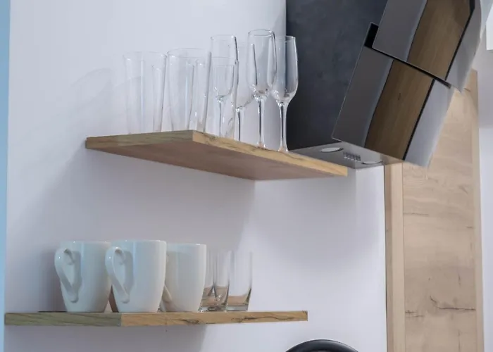 Posnania Parking Samodzielne Zameldowanie 24h דירה פוזנן